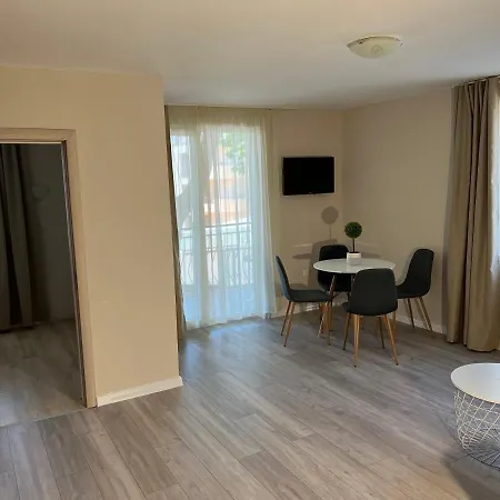 Hotel Lotos